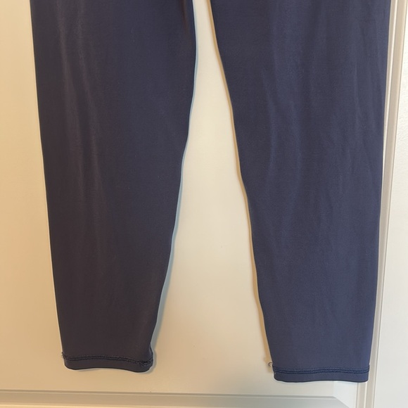 Aerie Offline Real Me Blue Crossover Waist Leggings Size Large - Picture 8 of 10